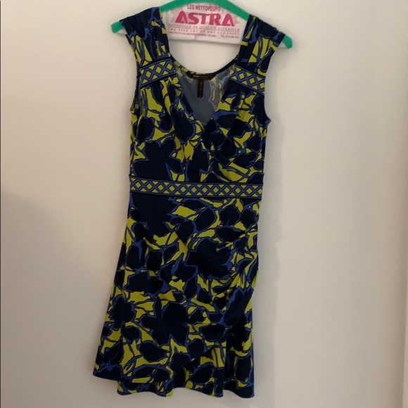 ⭐️2/40$ BCBG Maxazria dress